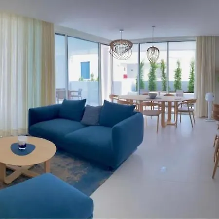 Marbella Luxury Groung Floor & Apartment Ojen